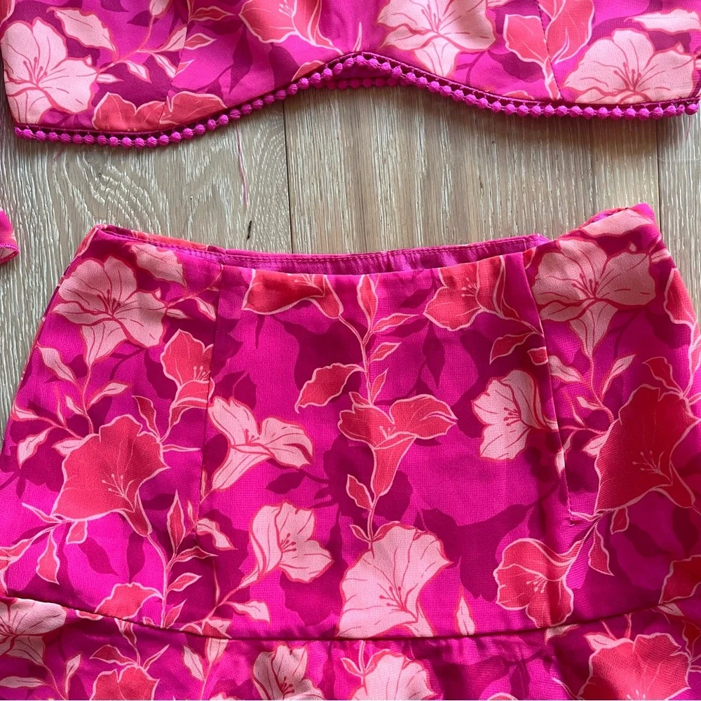 Showpo. Final Resort two piece ruffle sleeve mini skirt set  in berry floral - Picture 5 of 16